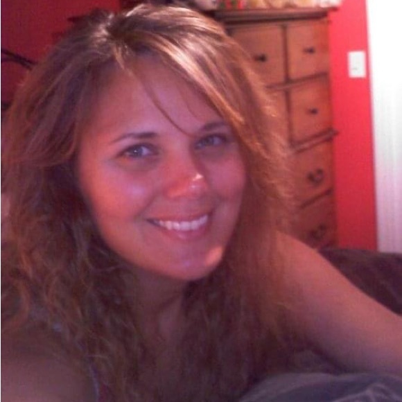 Meet your Posher, Tracy - Picture 1 of 1